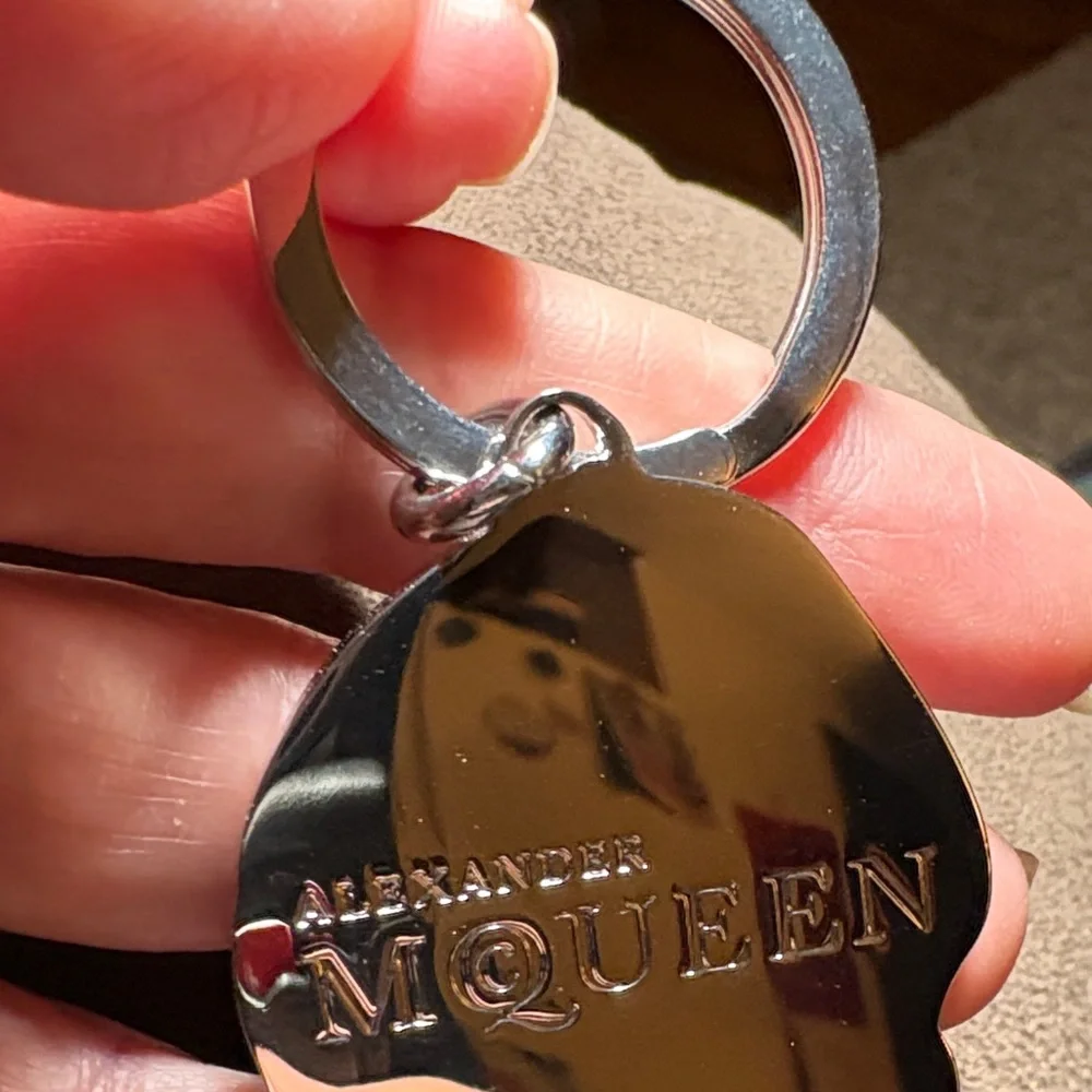 Alexander McQueen Periwinkle and White Skull Key Chain